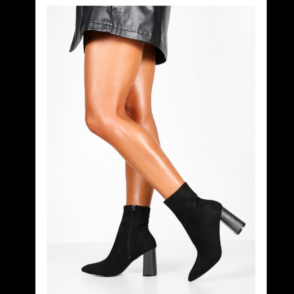 Pointed Sock Boots Size 6 NWT